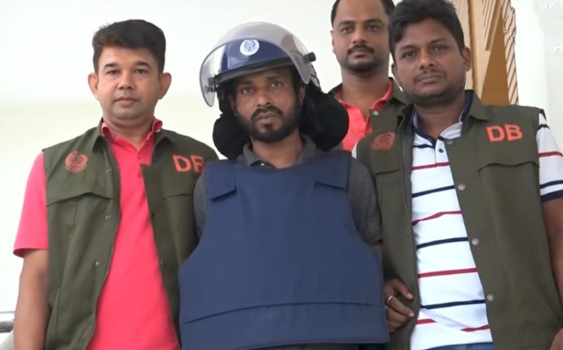 অস্ত্রসহ গ্রেপ্তার শীর্ষ সন্ত্রাসী ওসমান গণি ওরফে 