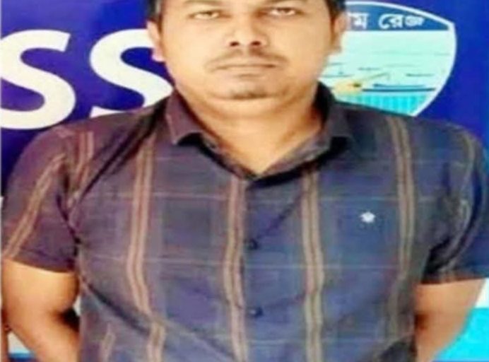 কারাগারে মৃত্যুবরণ করা সাতকানিয়ার যুবলীগ নেতা নুরুল আলম এর মৃত্যুকে ঘিরে এলাকায় আলোচনা ও শোকের ছায়া নেমে এসেছে।