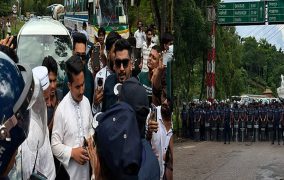 পুলিশের বাধা পেরিয়ে হবিগঞ্জের পথে এনসিপির গাড়িবহর
