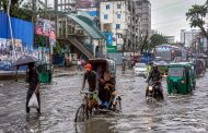 আরও দুই দিন ভারী বৃষ্টির শঙ্কা, চট্টগ্রামে জনজীবন ব্যাহত