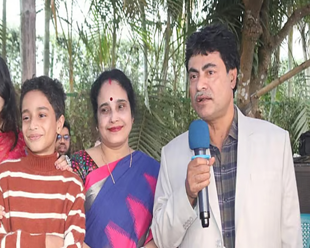 পরিচয় ফাঁসের ভয়ে শিক্ষকসহ পরিবারের ৪ জনকে হত্যা, গ্রেপ্তার ২