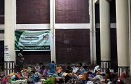 ক্যান্সারের চিকিৎসা নিতে এসে রাত কাটে খোলা আকাশের নিচে