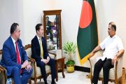 প্রধানমন্ত্রীর সঙ্গে মার্কিন কর্মকর্তার বৈঠক, দ্বিপাক্ষিক সম্পর্ক জোরদারে আলোচনা